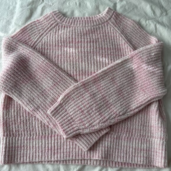 Old Navy Sweater - Picture 1 of 2